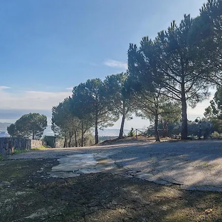 Dimora Sull'etna Immersa Tra Le Colate Laviche